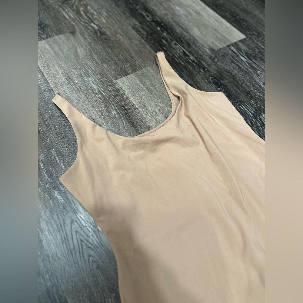SKIMS Fits Everybody Tank Jumpsuit Catsuit Bodysuit Shapewear 4X Beige Nude NWT - Picture 2 of 7